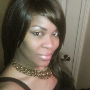 Meet your Posher, Dina